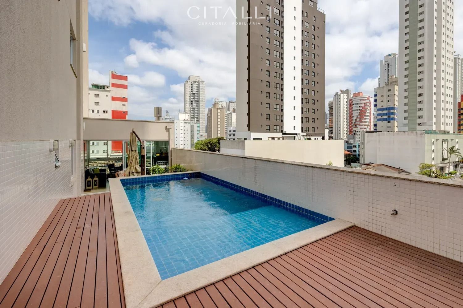Apartamento diferenciado no Edifício Solar Di Genova em Balneário Camboriú com 104,83m² - Foto 2