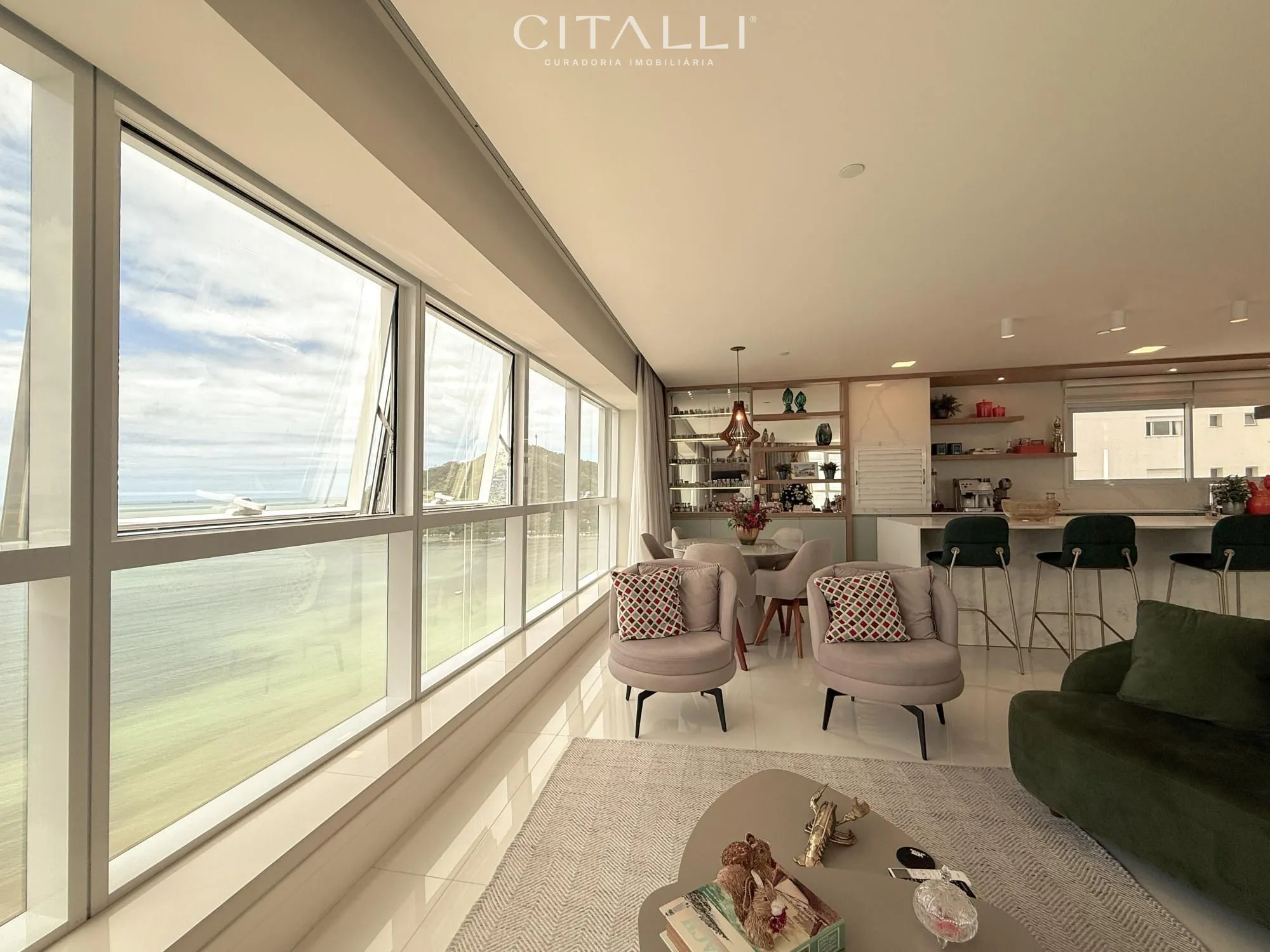 Apartamento à Venda no Epic Tower em Balneário Camboriú, 291m² - Foto 1