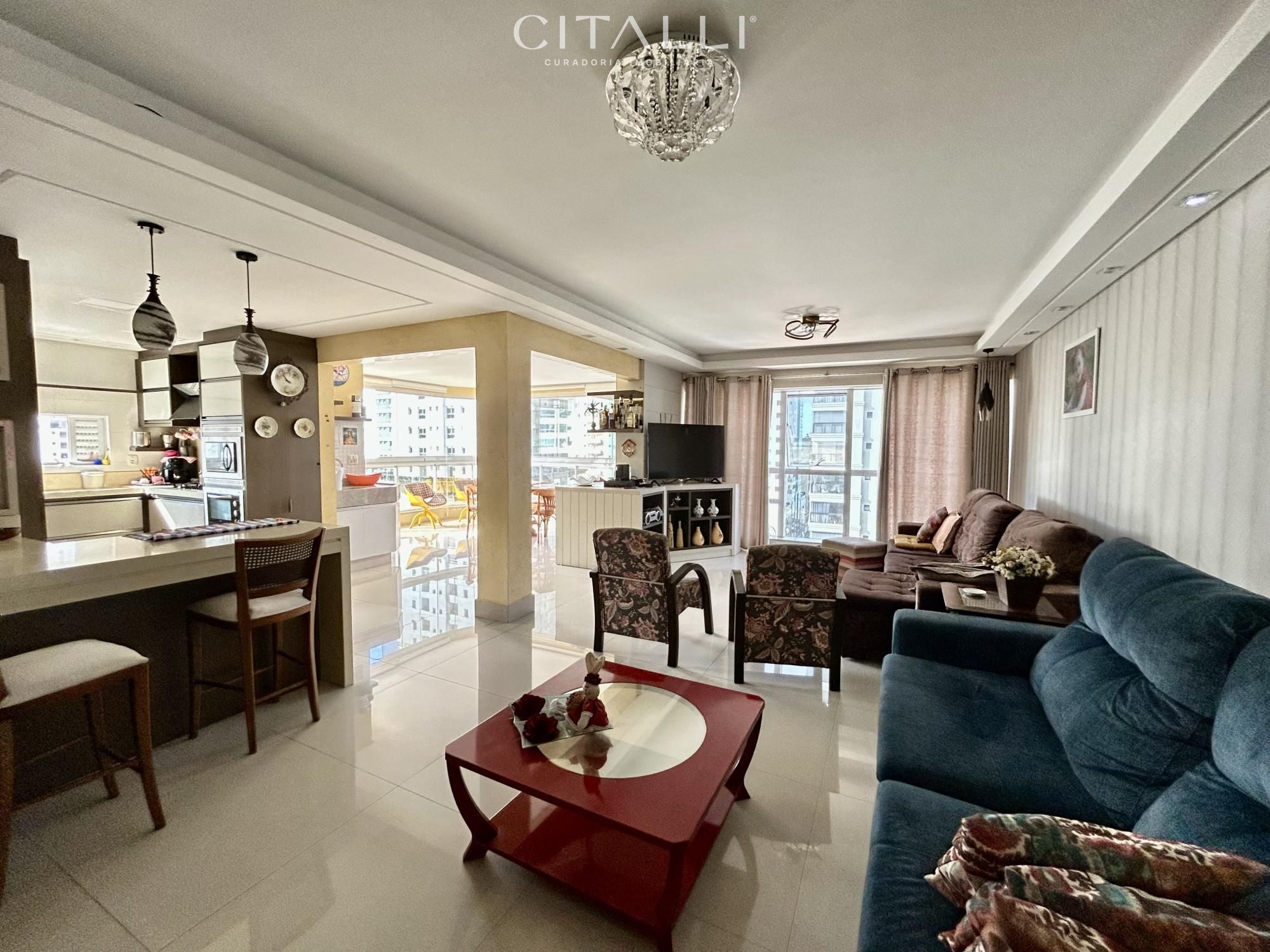 Apartamento no Edifício Mar das Arábias na Meia Praia com 180 m². - Foto 2