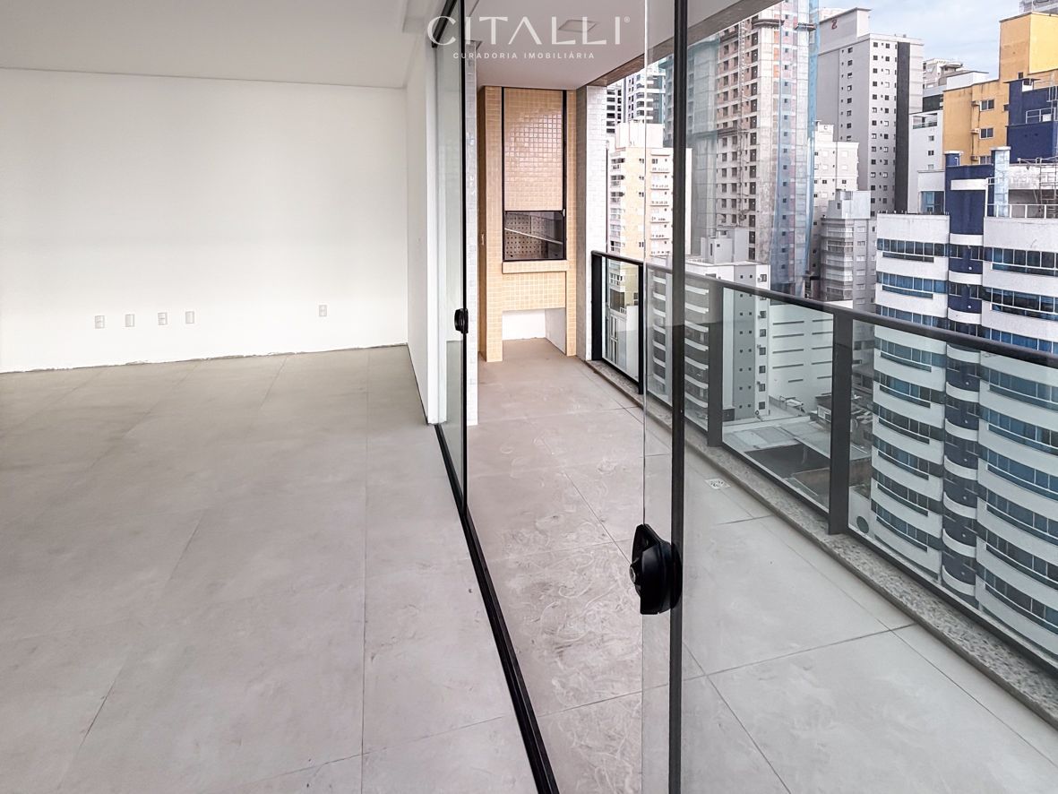 Apartamento no Edifício Aalborg em Itapema com 143,80 m² - Foto 4