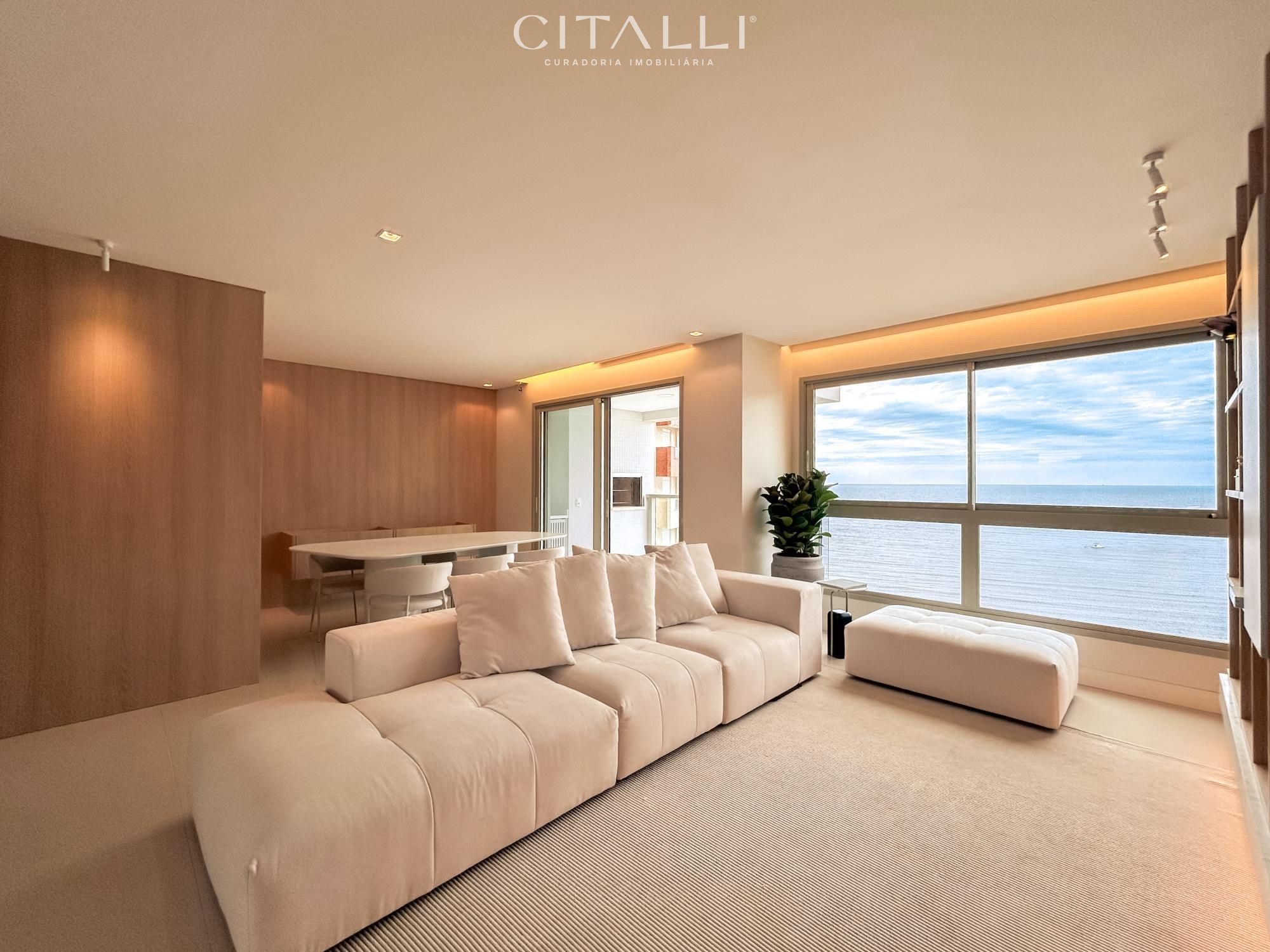 Apartamento no Edifício Morada Ilhas Marianas em Balneário Camboriú com 160 m² - Foto 2