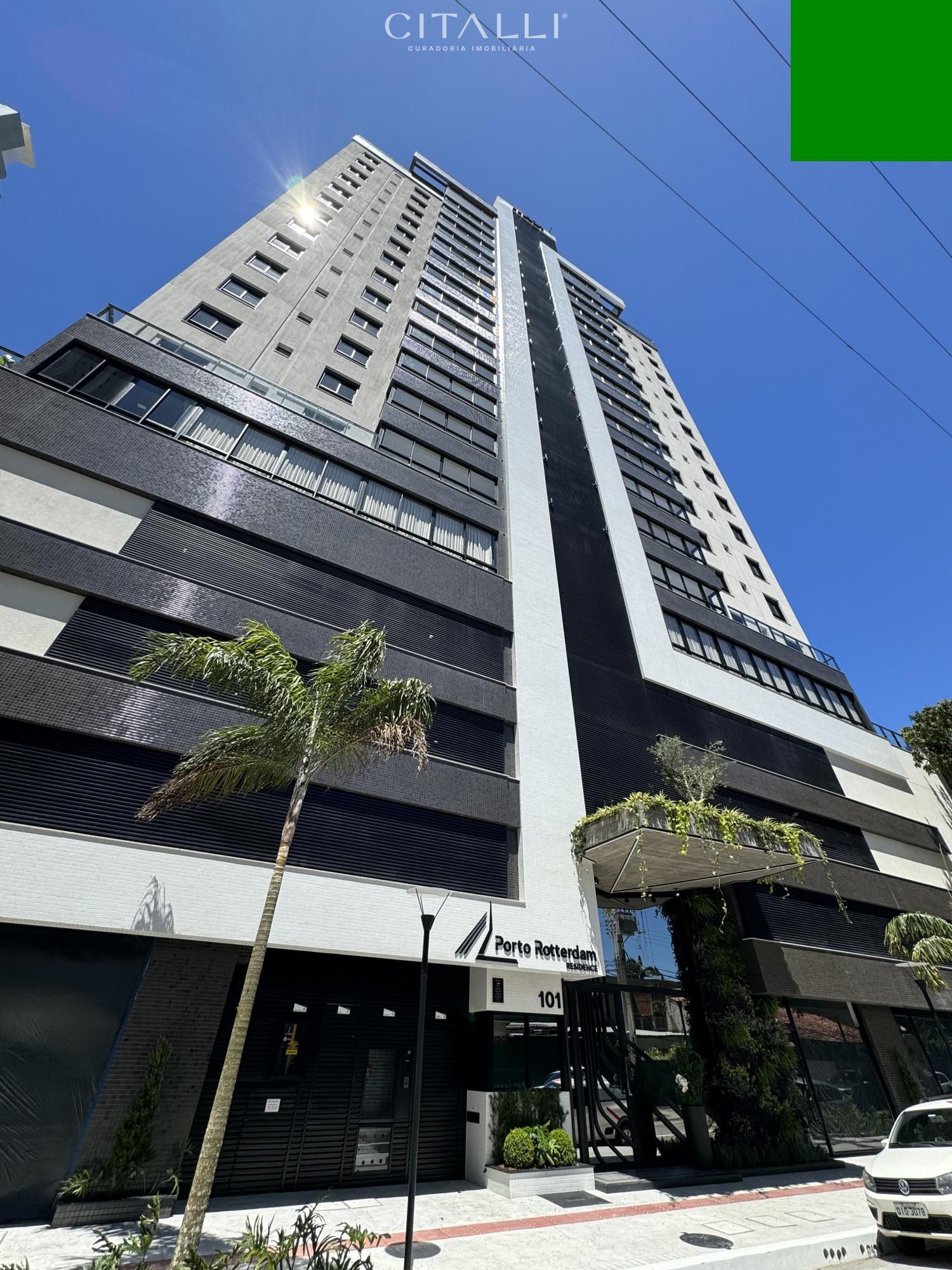 Apartamento no Edifício Porto Rotterdam em Balneário Camboriú com 129,61 m²