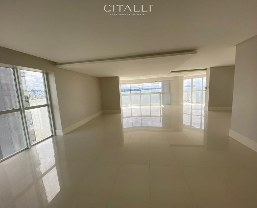 Apartamento no Edifício Ibiza Towers em Balneário Camboriú com 237 m² - Foto 3