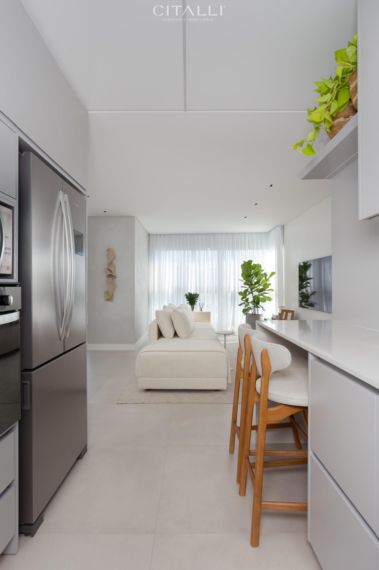 Apartamento Mobiliado no Edifício Home Square em Balneário Camboriú com 03 Suítes - Foto 4