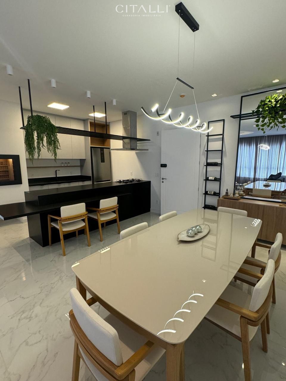 Apartamento mobiliado no Edifício Florence Garden em Balneário Camboriú - Foto 3