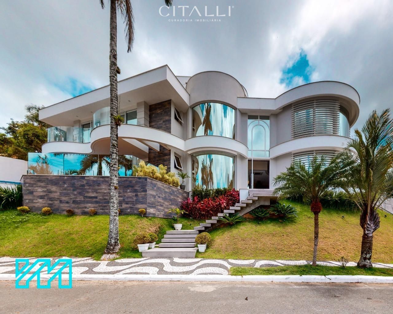 Casa no Condomínio Bella Vista em Balneário Camboriú com 634 m² - Foto 1