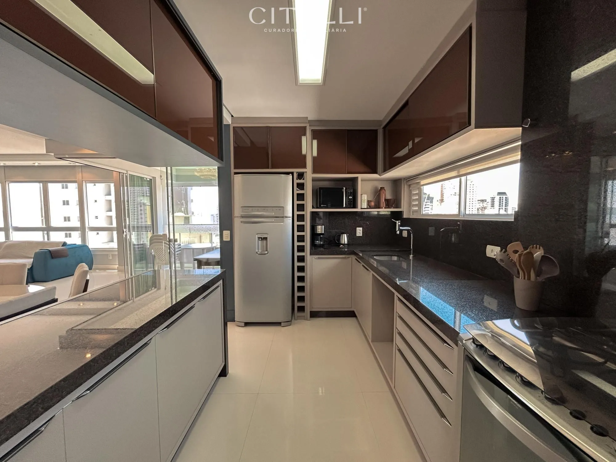 Apartamento Mobiliado no Residencial Brisas em Itapema com 146m² - Foto 4