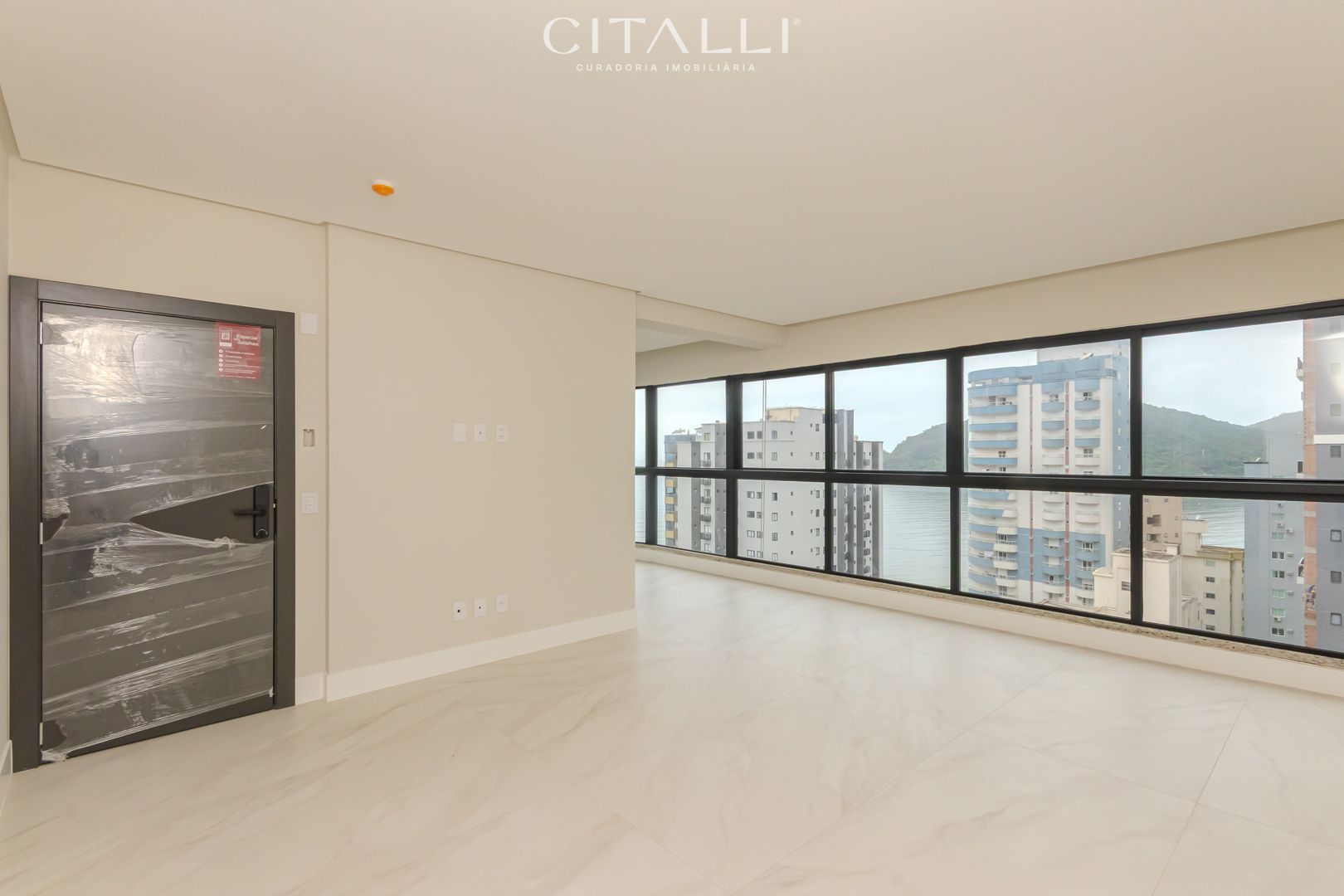 Apartamento no Edifício South Beach em Balneário Camboriú com 193 m² - Foto 4