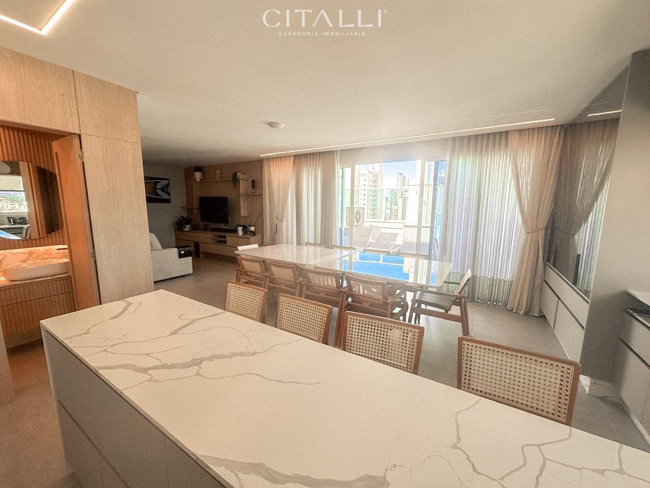 Cobertura Duplex no Edifício Agatha Christie em Balneário Camboriú com 220 m² - Foto 5