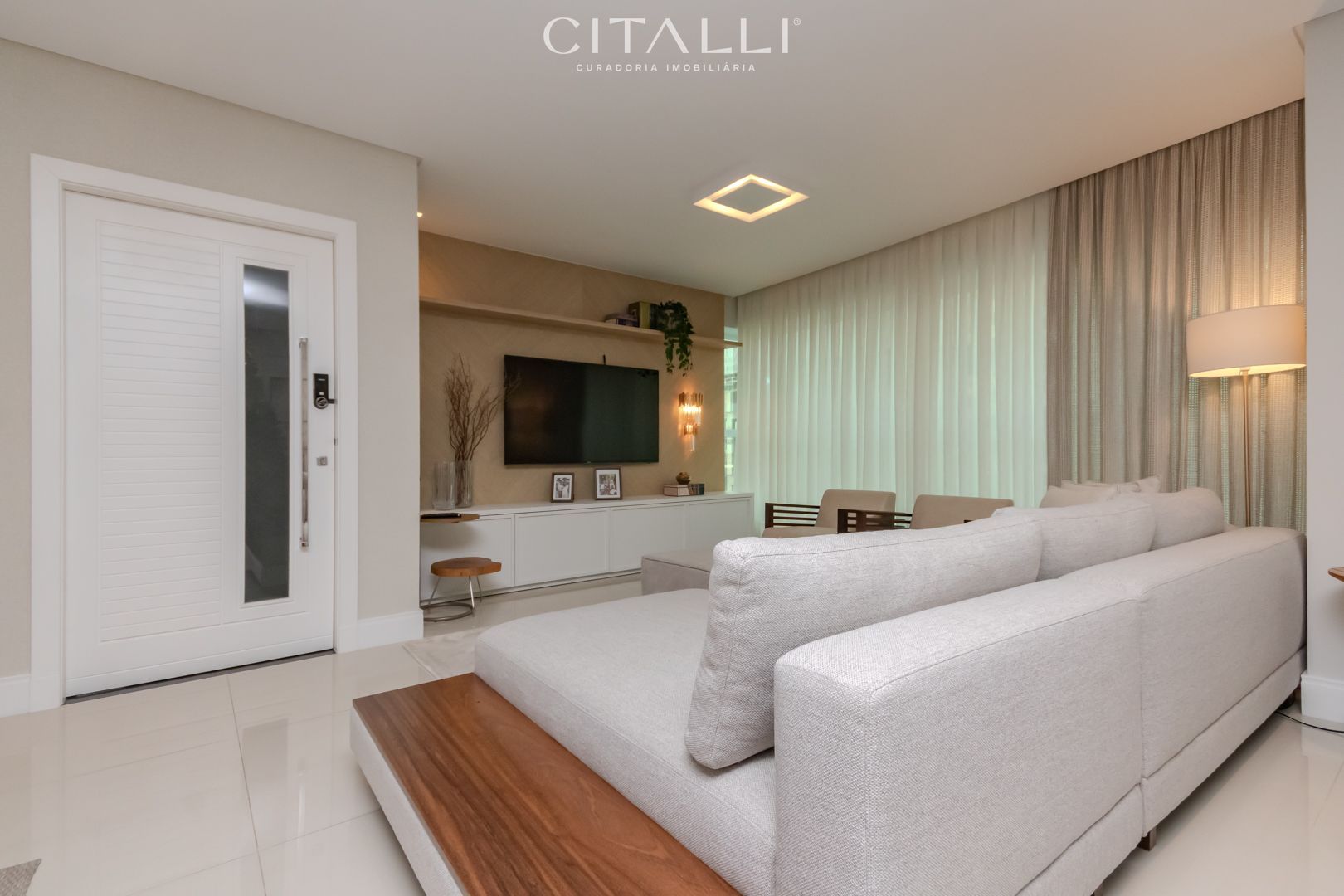 APARTAMENTO DIFERENCIADO NO EDIFÍCIO FOUR SEASONS EMBRAED - Foto 2