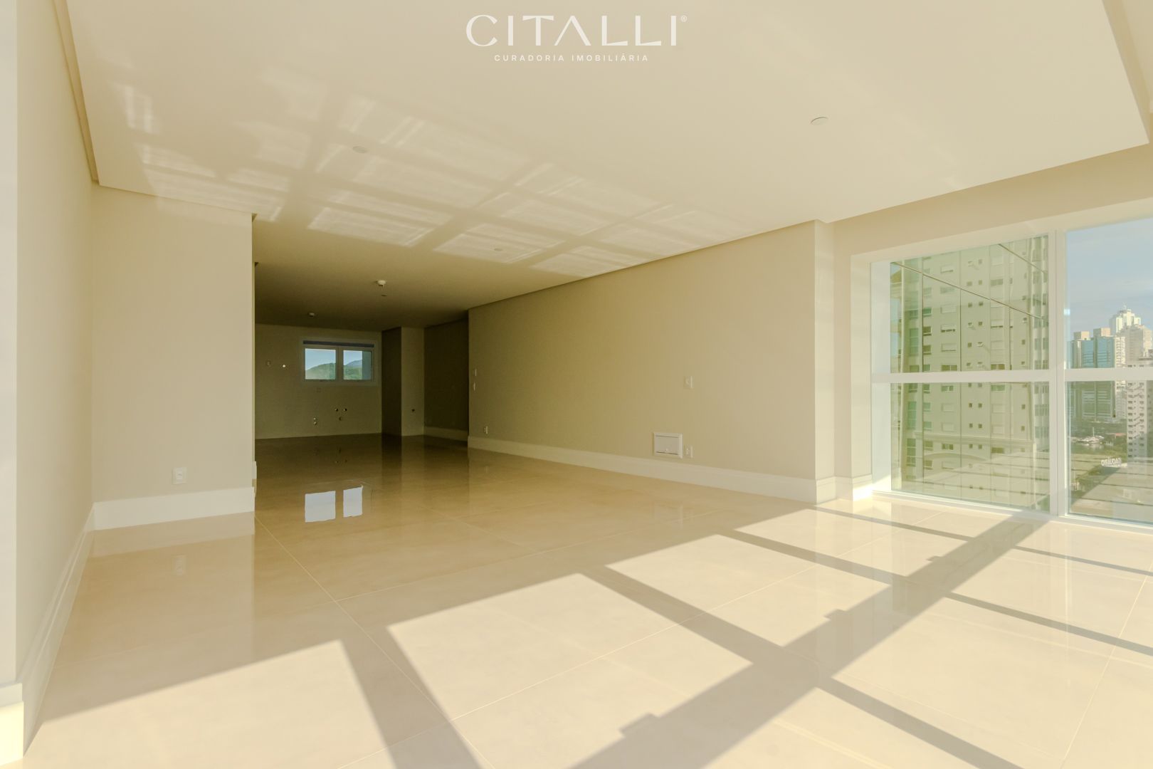 Apartamento com 04 suítes no Edifício One Tower em Balneário Camboriú - Foto 4