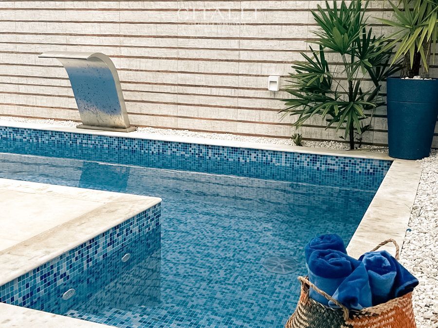 Casa no Bairro Praia dos Amores em Balneário Camboriú com 260 m² - Foto 2