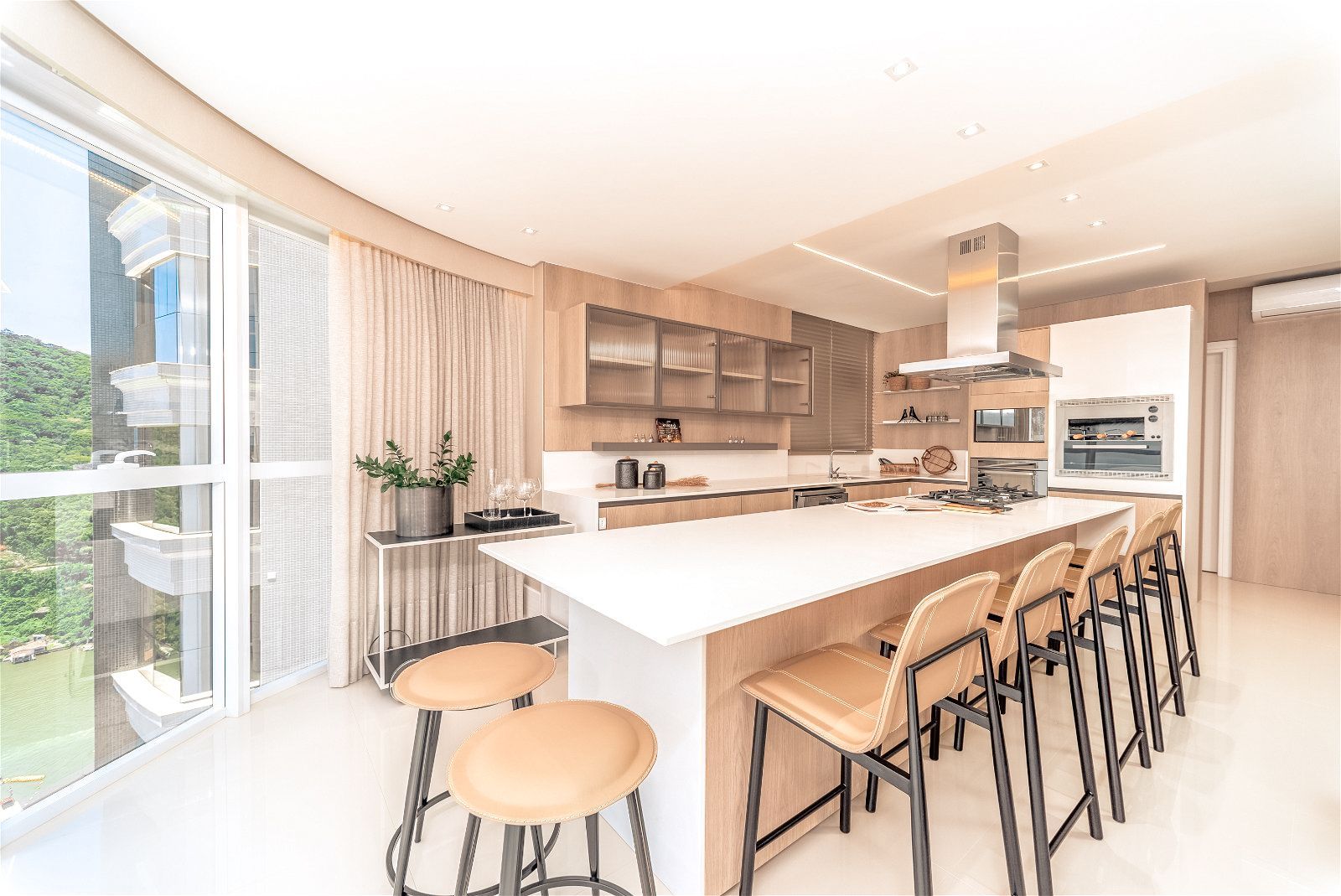 Apartamento no Edifício Ibiza Towers em Balneário Camboriú com 238 m² - Foto 4