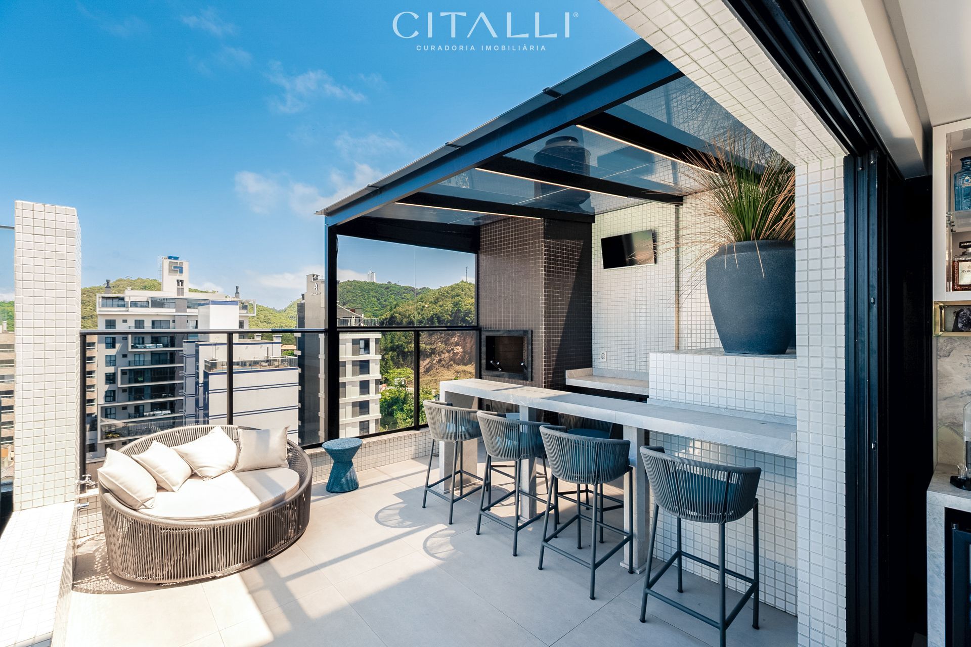 Cobertura Triplex no Edifício Brava Palace Residence em Itajaí com 430 m² - Foto 4