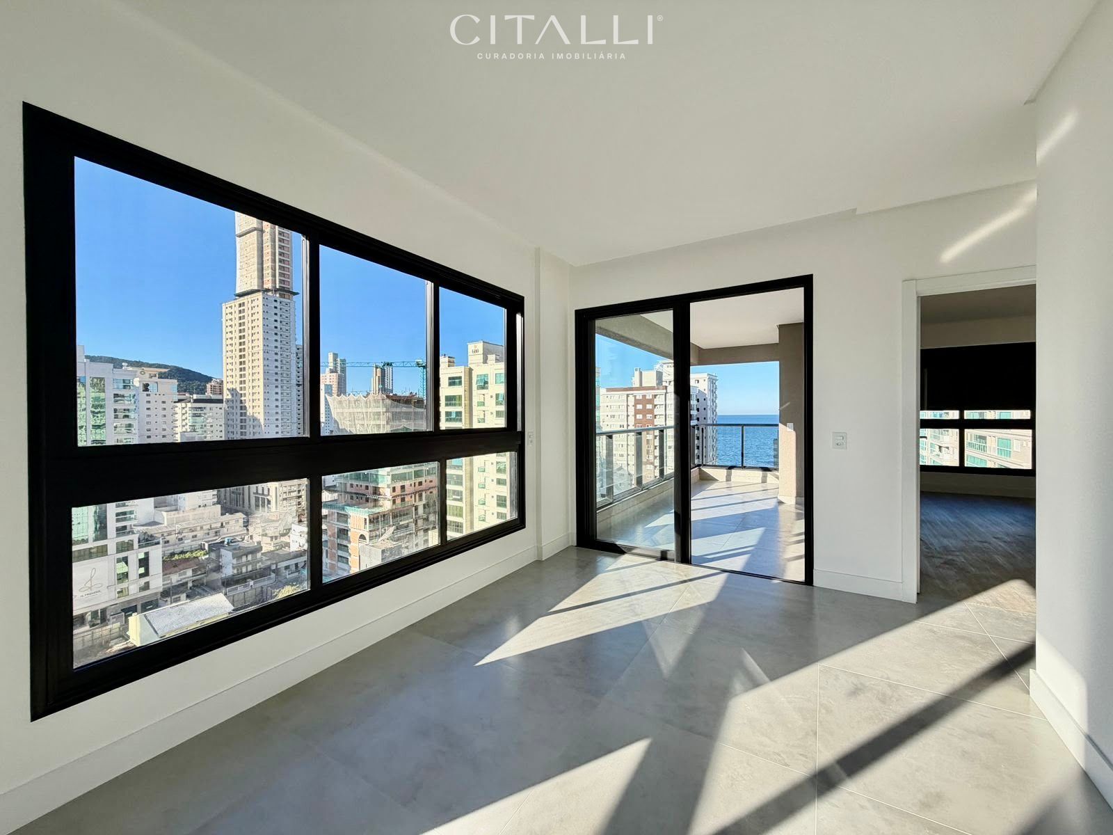 Apartamento no Residencial Piazza Zilli em Itapema com 138 m² - Foto 1