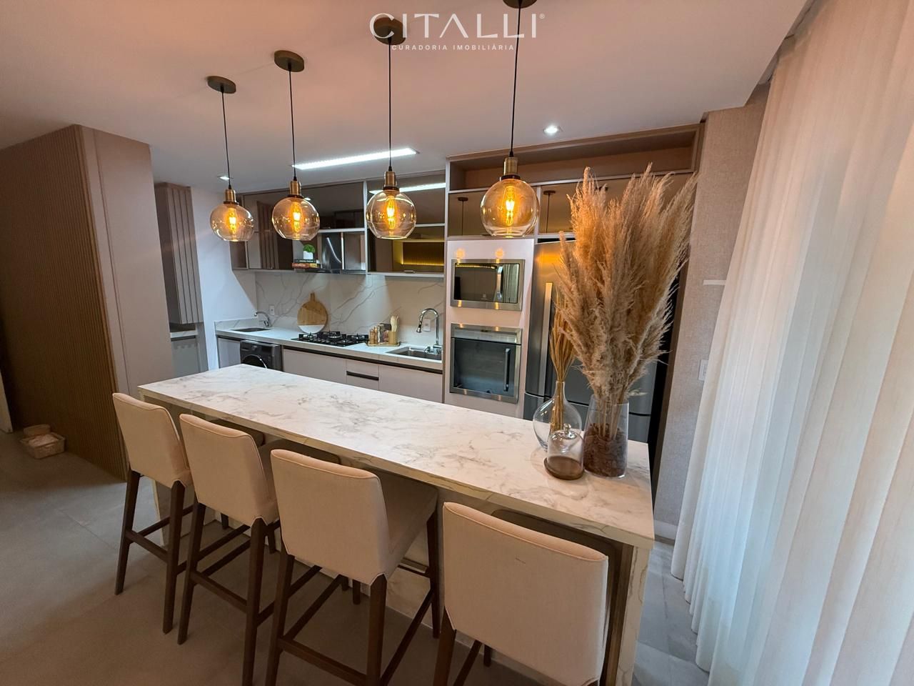 Apartamento no Edifício Brava Garden Residence na Praia Brava de Itajaí com 03 Suítes - Foto 1