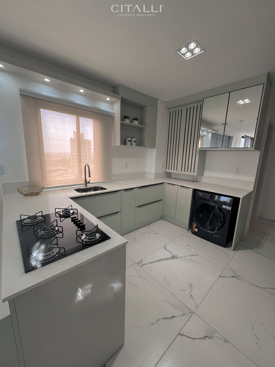 Apartamento no Edifício Ruffino na Meia Praia em Itapema com 74 m². - Foto 5