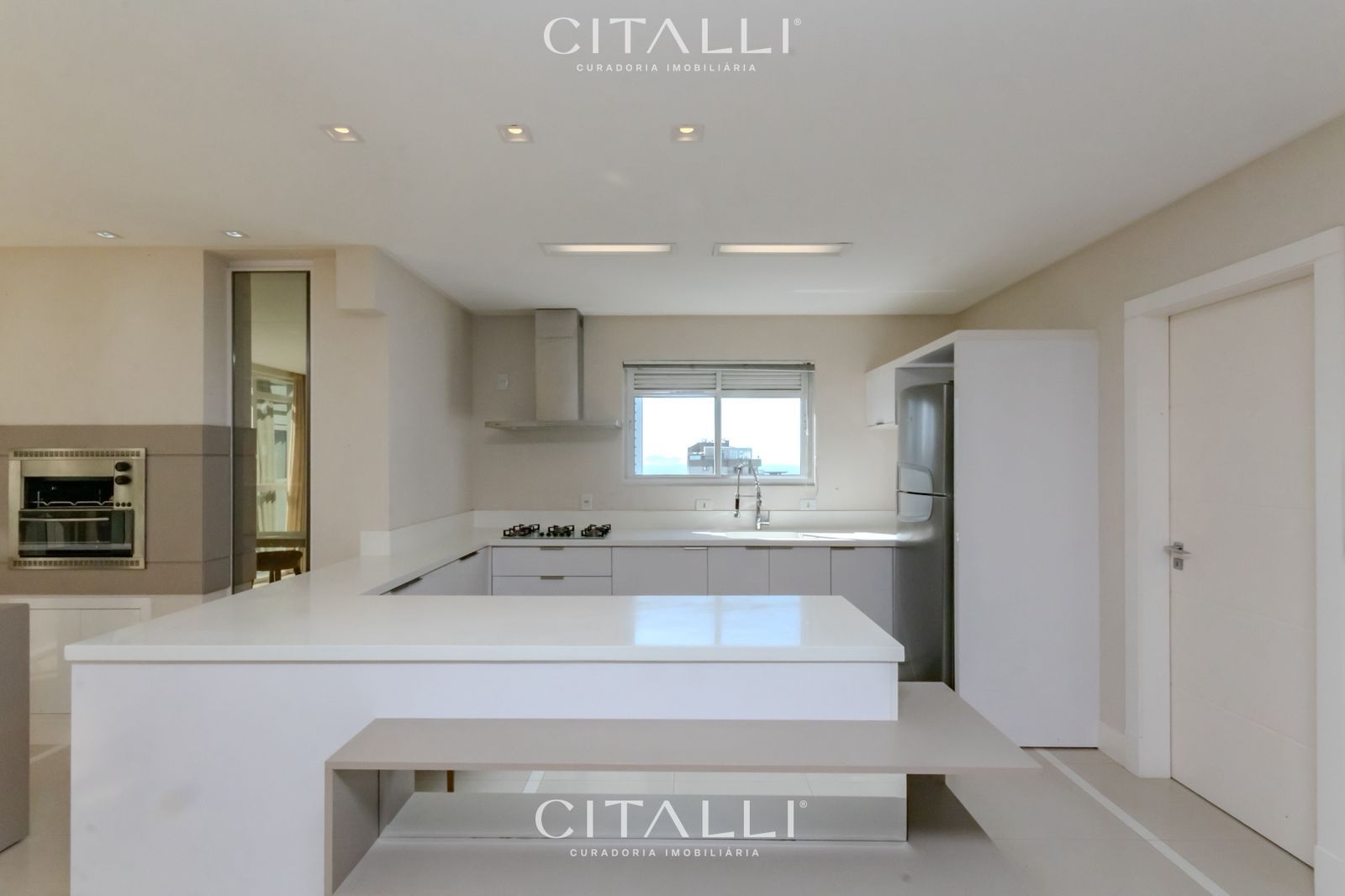 APARTAMENTO MOBILIADO COM 3 SUÍTES EM FRENTE AO PASSEIO SAN MIGUEL - Foto 2