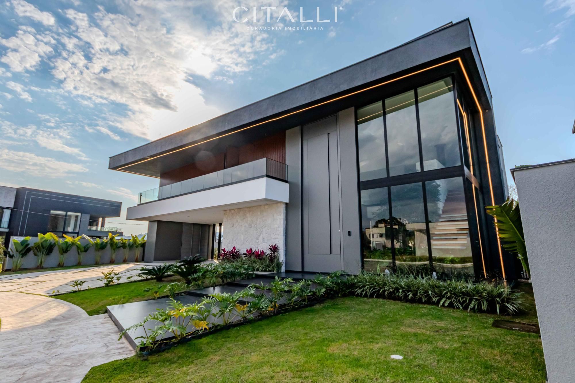 Casa no Condomínio Caledônia Private Village em Camboriú com 672,72 m². - Foto 2