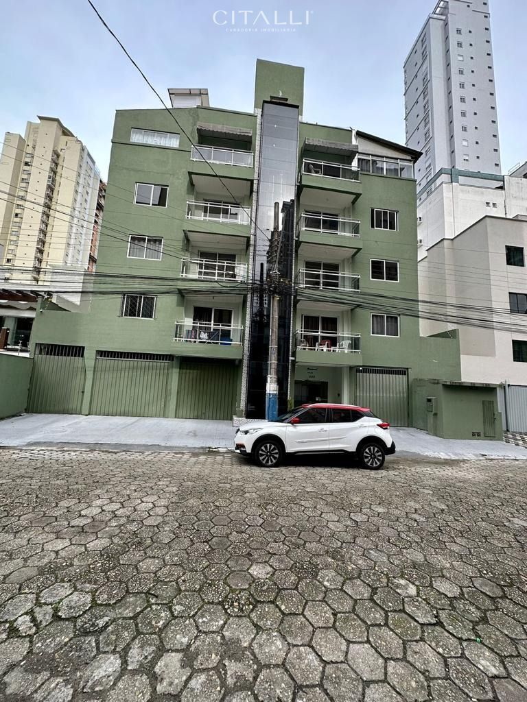 Prédio residencial com 9 apartamentos à venda no Centro de Balneário Camboriú - Foto 2