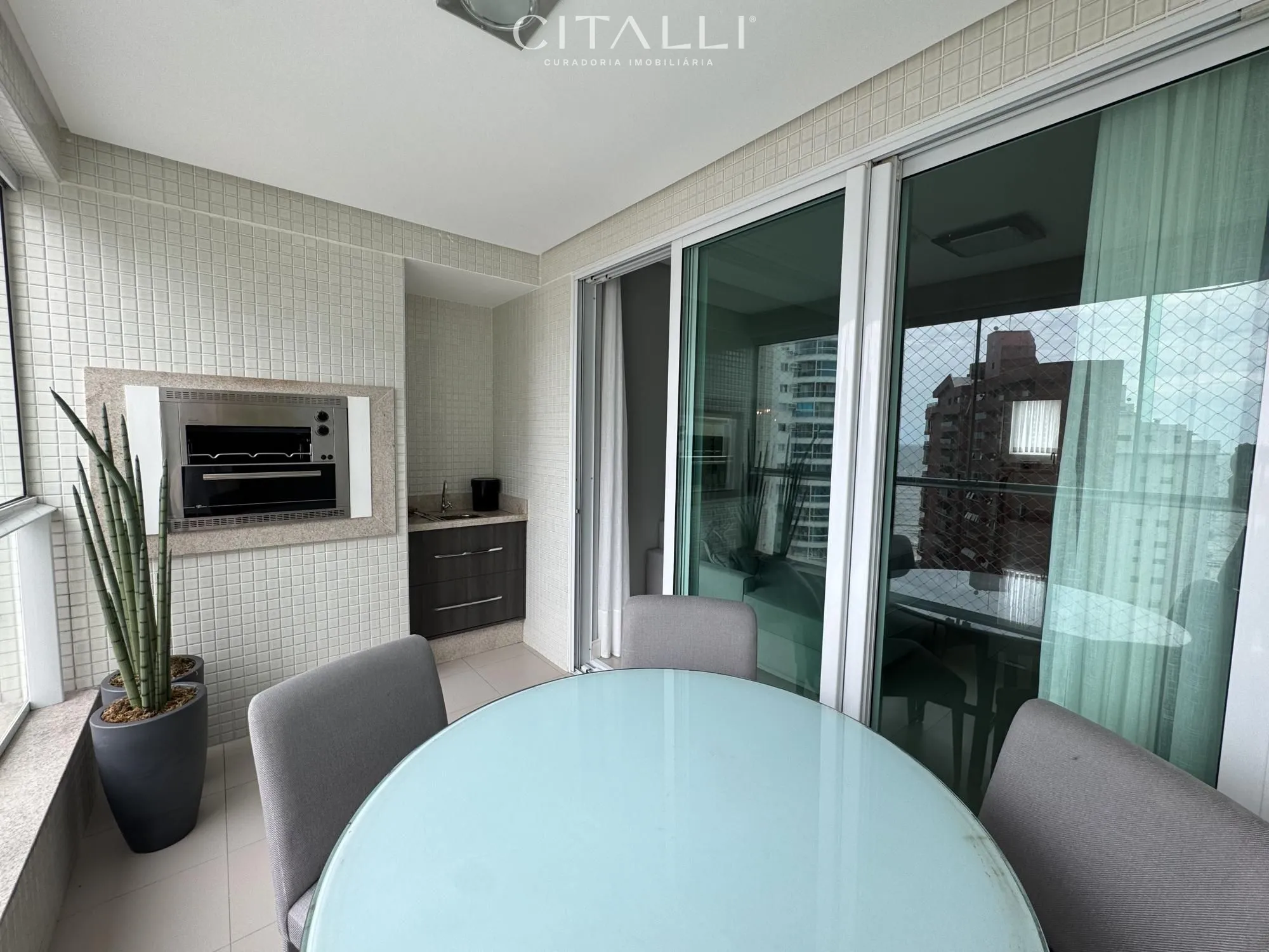 APARTAMENTO VISTA MAR NO EDIFÍCIO VILLA SERENA – BALNEÁRIO CAMBORIÚ - Foto 3