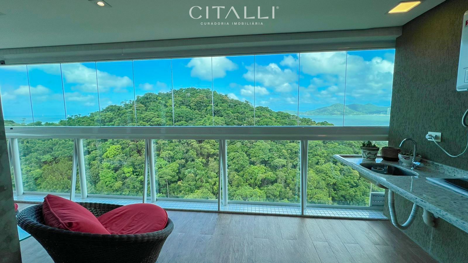 Apartamento mobiliado no Edifício Terraço da Rainha com 78 m² - Foto 2