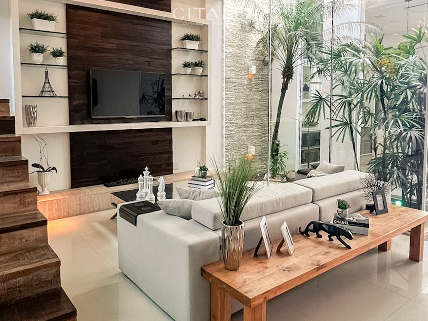 Casa no Bairro Praia dos Amores em Balneário Camboriú com 260 m² - Foto 4