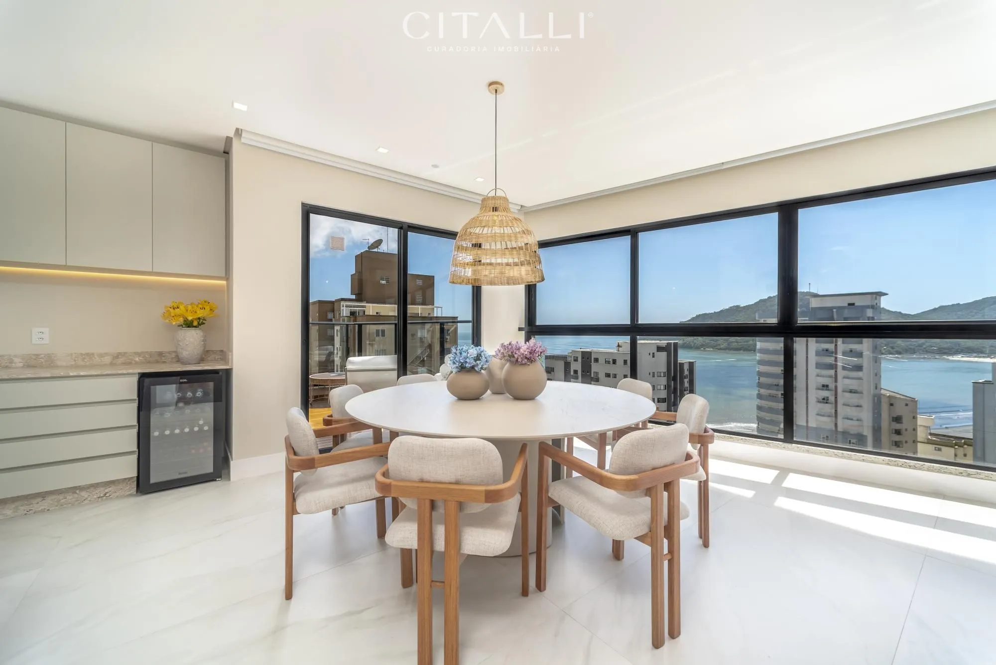 Residencial South Beach decorado na quadra do mar em Balneário Camboriú - Foto 1