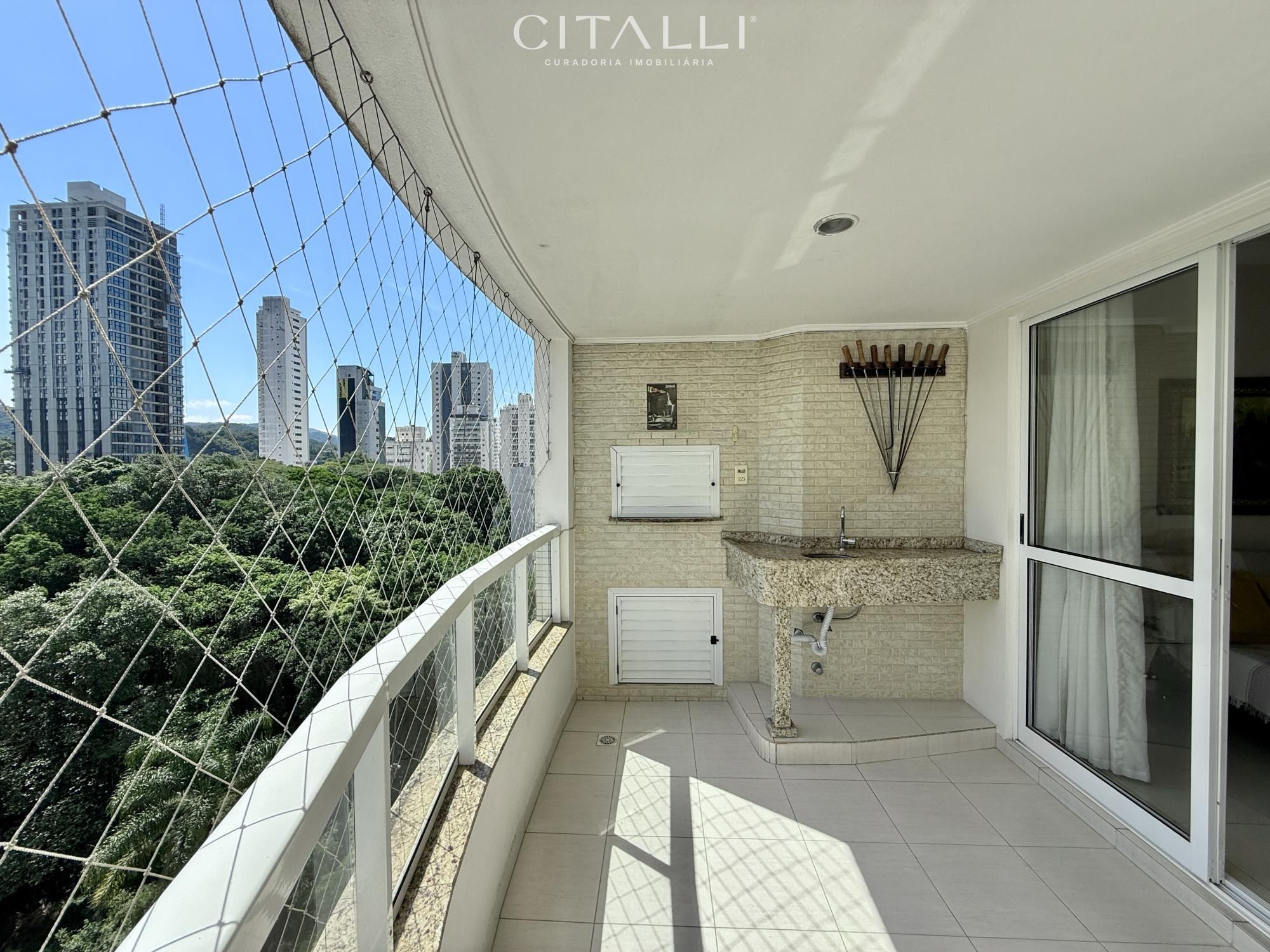 Apartamento à Venda no Moradas do Bosque em Balneário Camboriú, Pioneiros - Foto 1