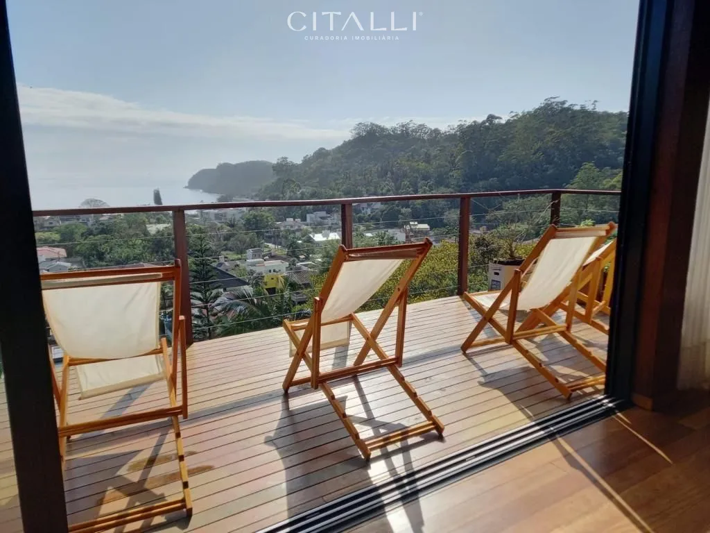 Casa com Vista para o Mar no Morro de Cabeçudas em Itajaí – 3 Dormitórios - Foto 5