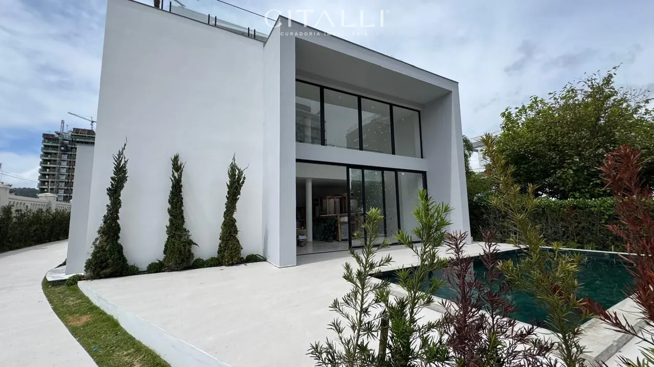 Mansão no Condomínio Porto Riviera Exclusive na Praia Brava em Itajaí com 520 m² - Foto 4