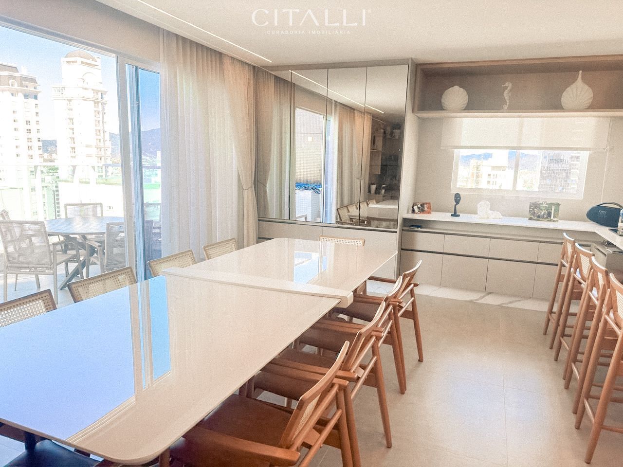 Cobertura Duplex no Edifício Agatha Christie em Balneário Camboriú com 220 m² - Foto 4