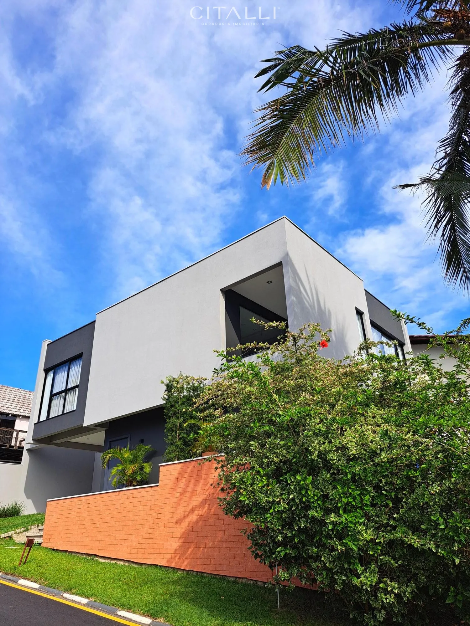 Casa à venda no Condomínio Residencial Ariribá, em Balneário Camboriú. - Foto 3