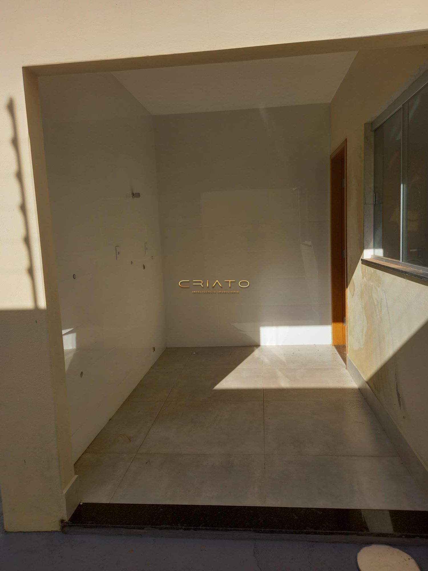 Casa à venda com 3 quartos, 111m² - Foto 13