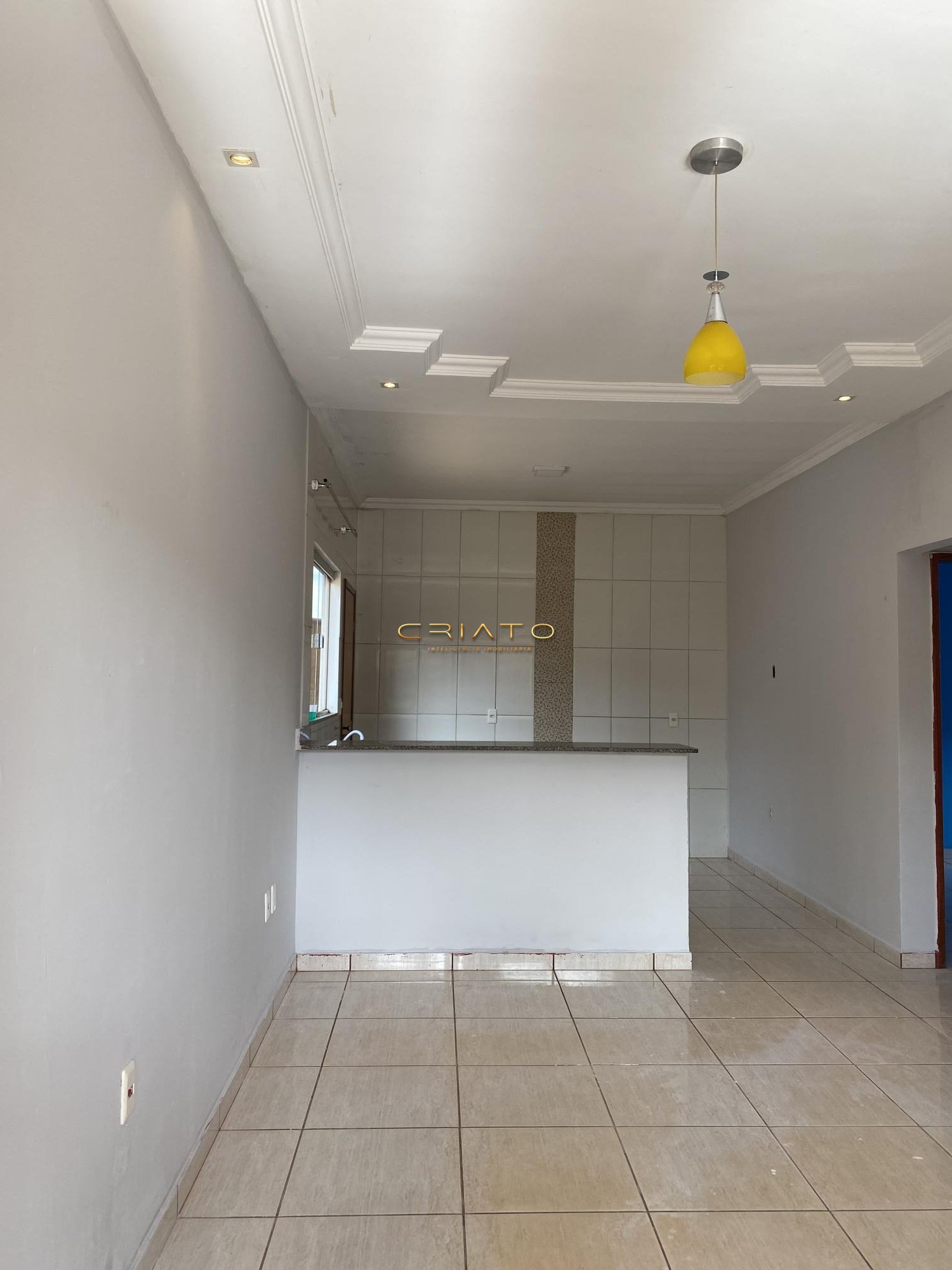 Casa à venda com 2 quartos, 201m² - Foto 1