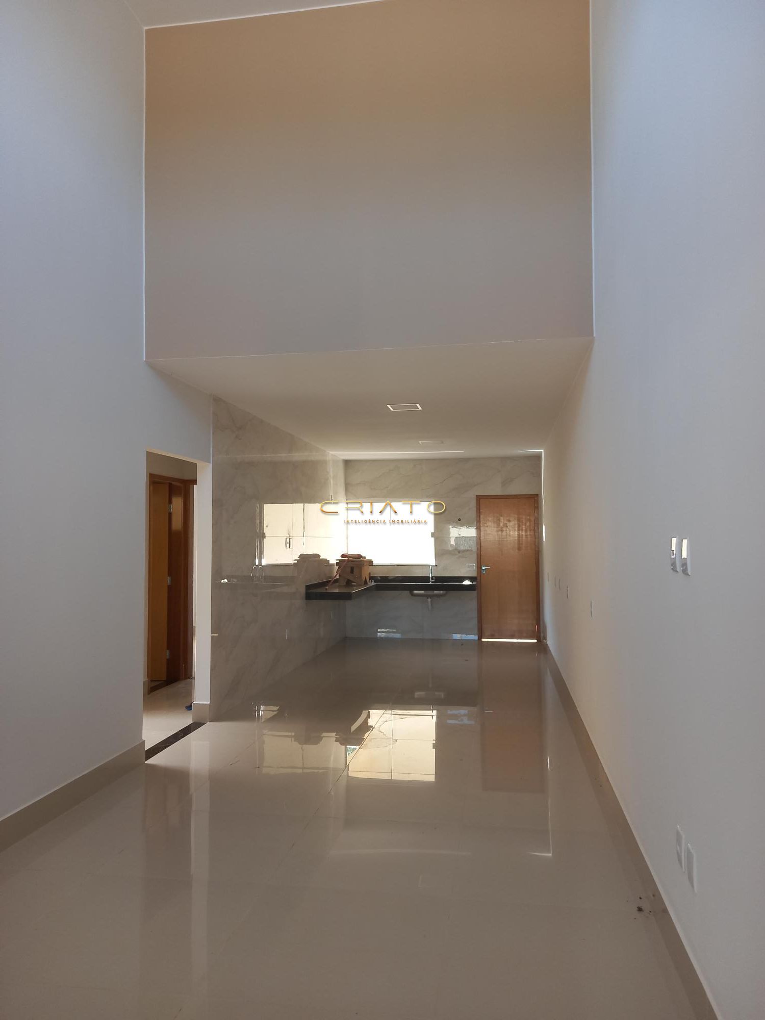 Casa à venda com 3 quartos, 111m² - Foto 4