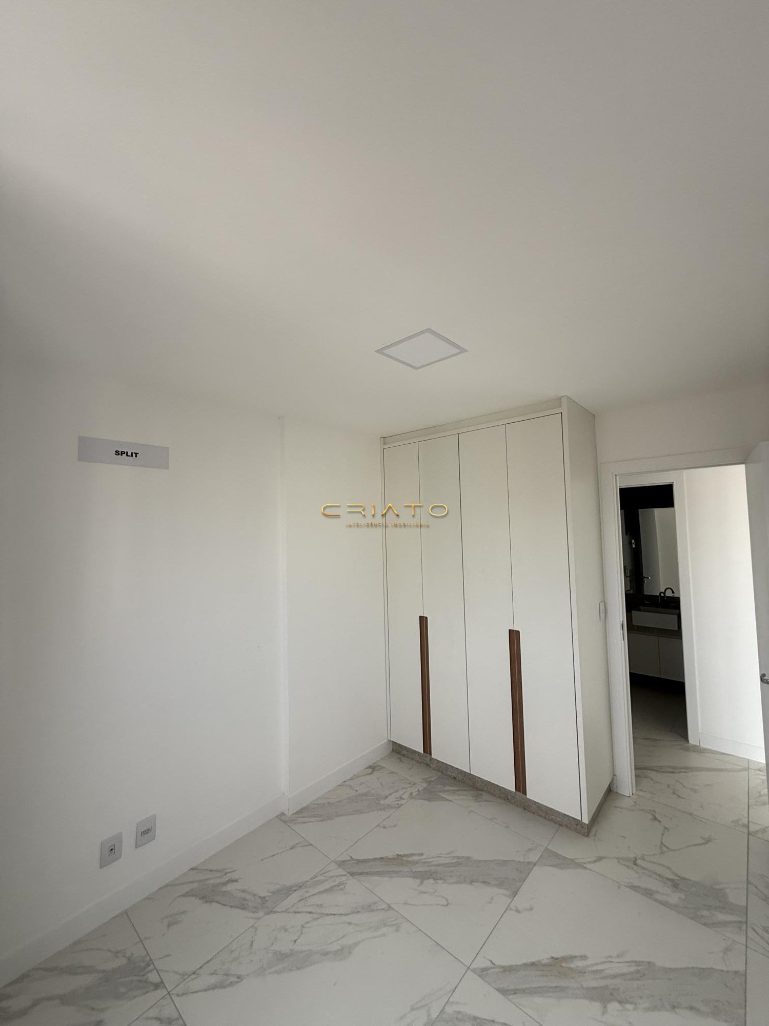 Apartamento com 2 Dormitórios para alugar, 69 m² por R$ 3.800,00 Apartamento com 2 Dormitórios para alugar, 69 m² por R$ 3.800,00