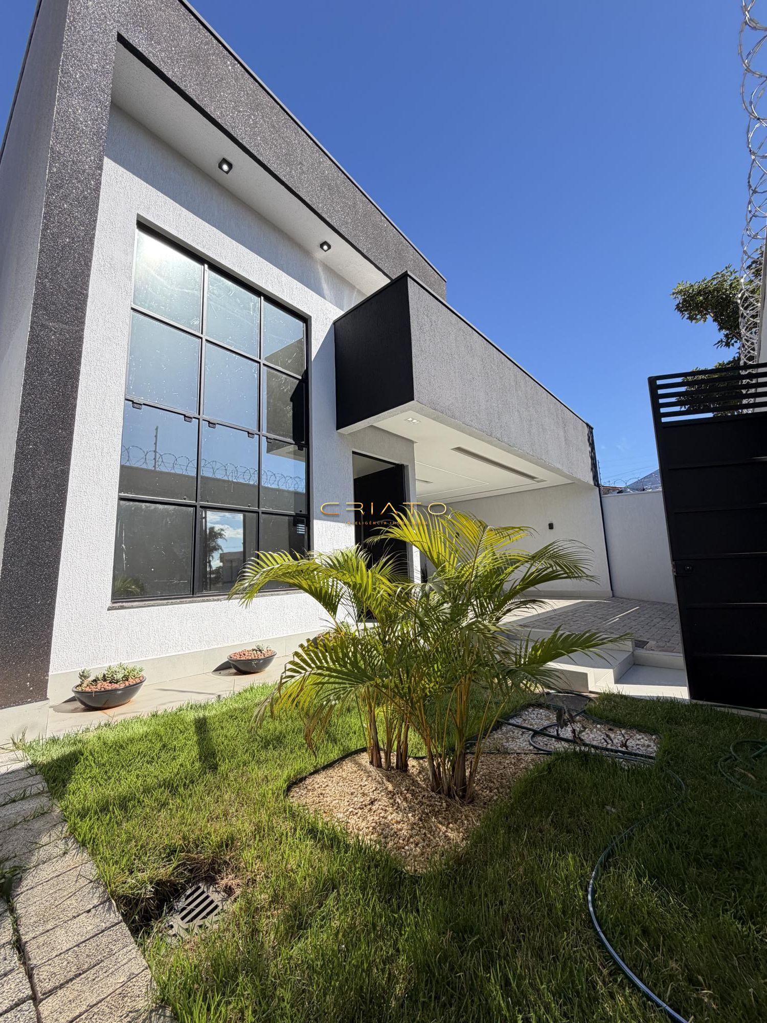 Casa, 3 quartos, 181 m² - Foto 1