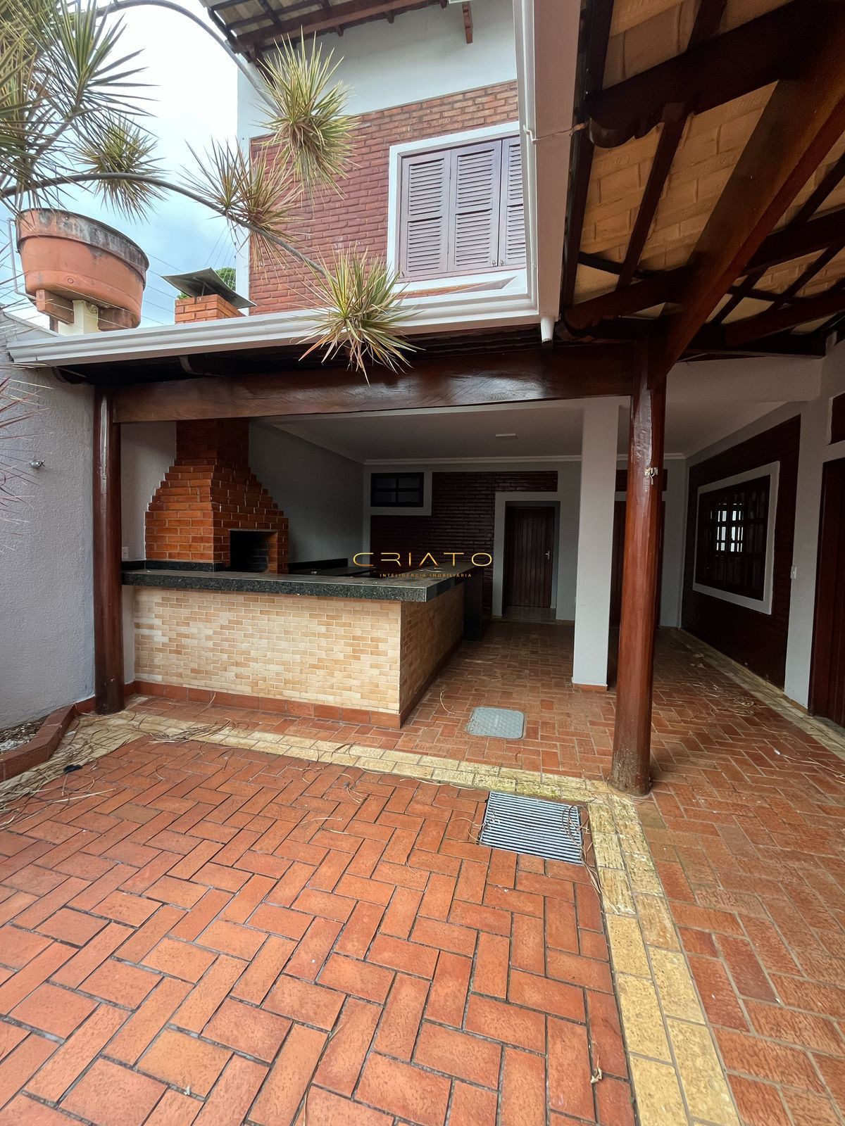 Casa à venda com 3 quartos, 320m² - Foto 18