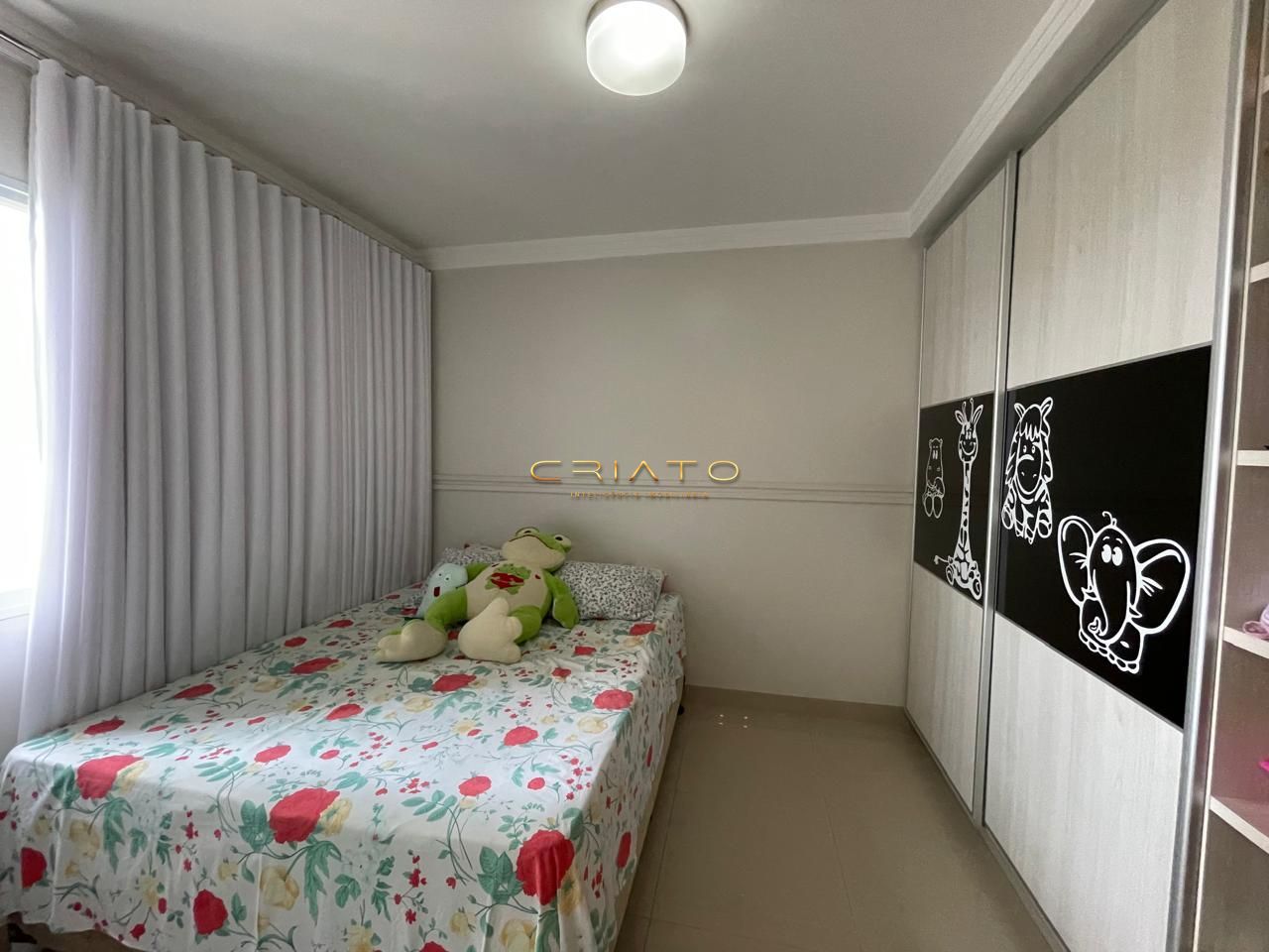 Apartamento à venda com 3 quartos, 130m² - Foto 9