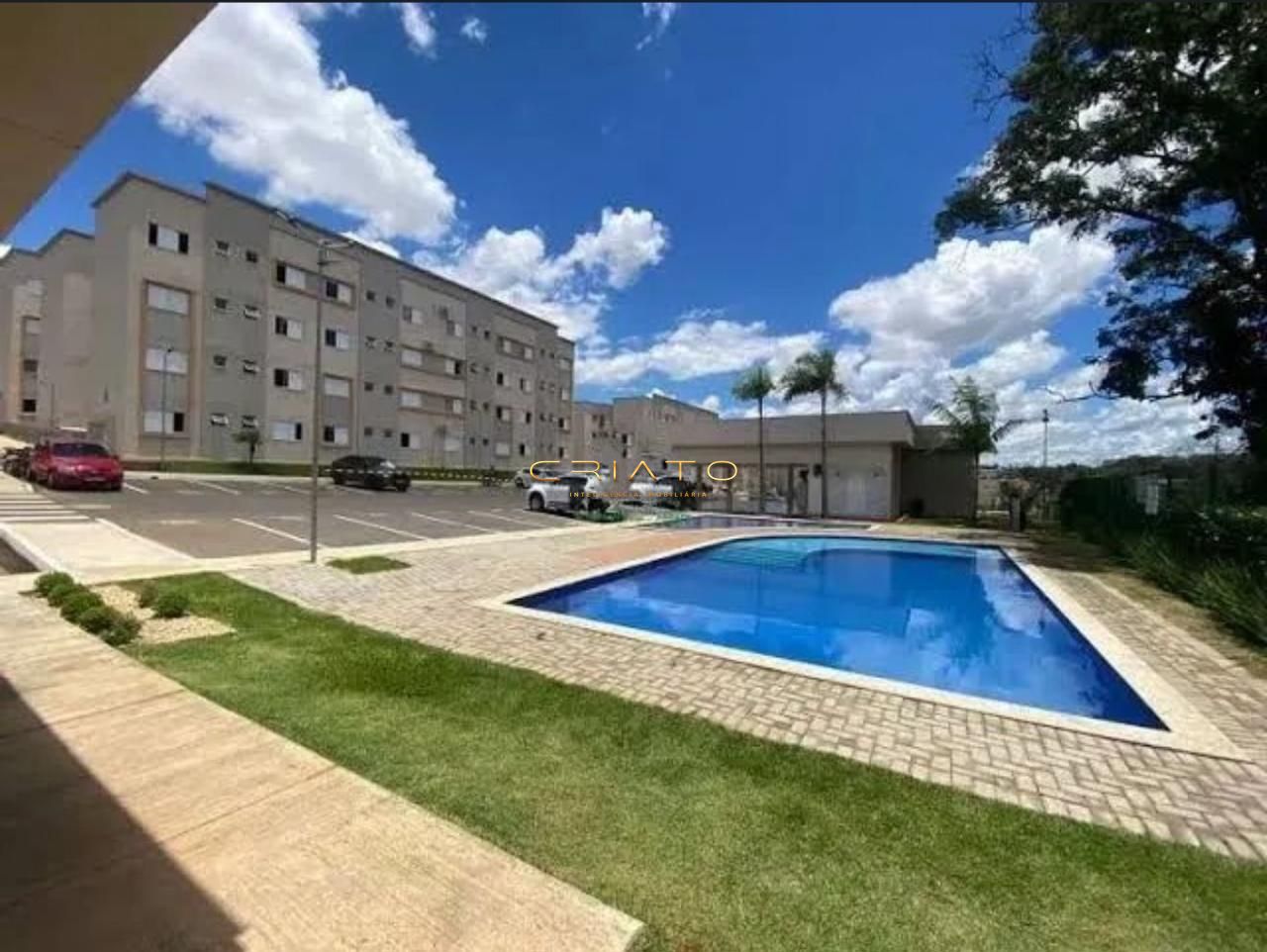 Apartamento à venda com 2 quartos, 47m² - Foto 1