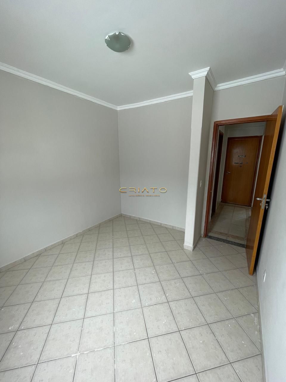 Apartamento à venda com 2 quartos, 69m² - Foto 3