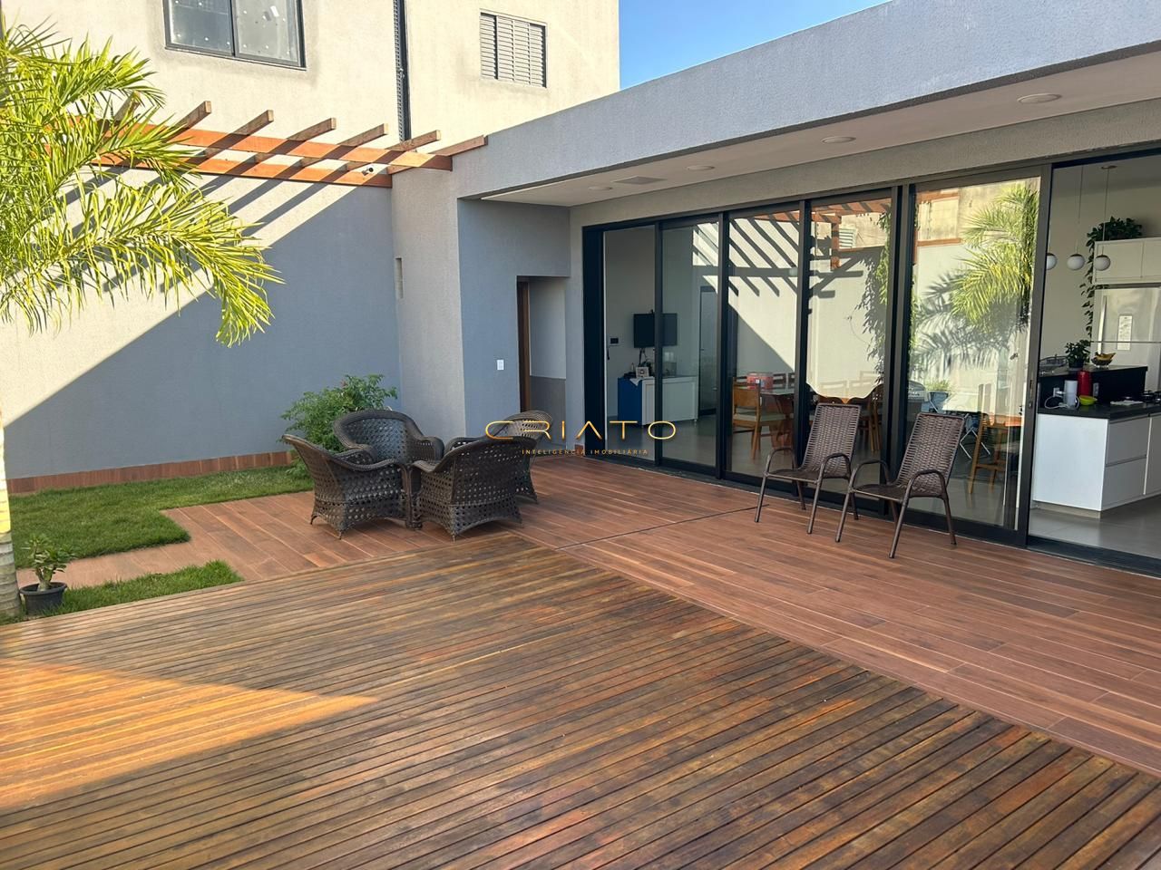 Casa à venda com 3 quartos, 206m² - Foto 7