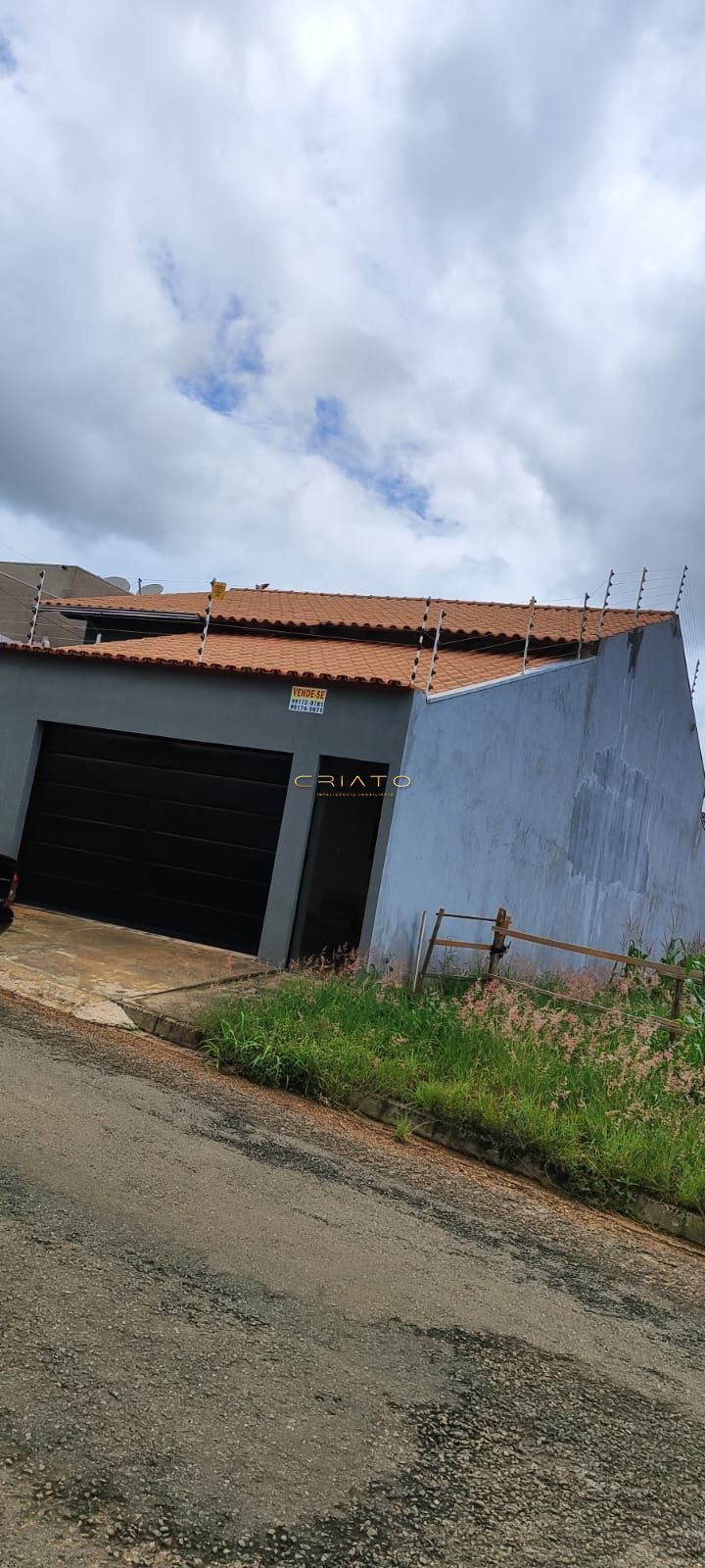 Casa à venda com 2 quartos, 180m² - Foto 3