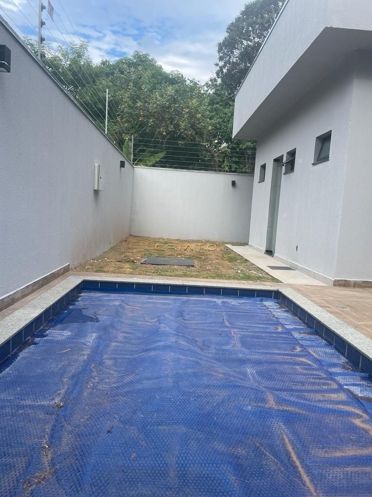 Casa à venda com 3 quartos, 150m² - Foto 3