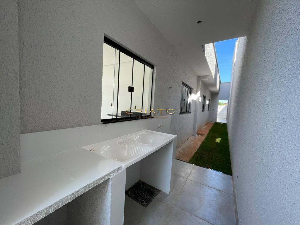 Casa térrea com 3/4 sendo 1 suíte no jardim tropical, aparec