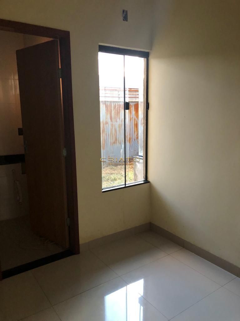 Casa à venda com 2 quartos, 82m² - Foto 8