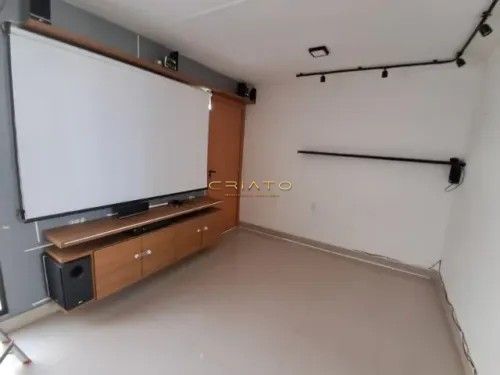 Apartamento à venda  no Vila Jayara - Anápolis, GO. Imóveis