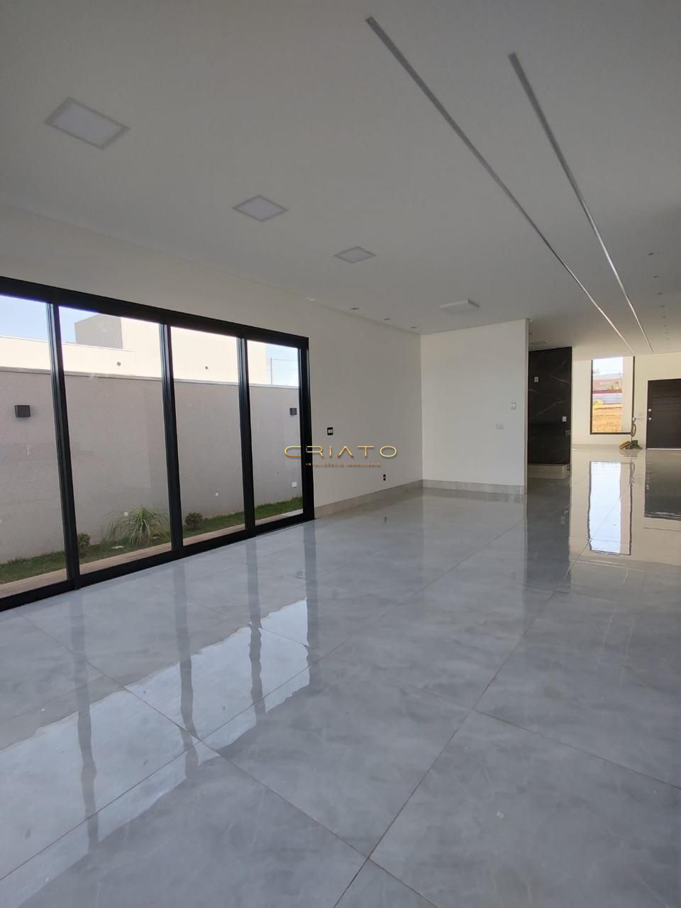 Casa à venda com 3 quartos, 196m² - Foto 9