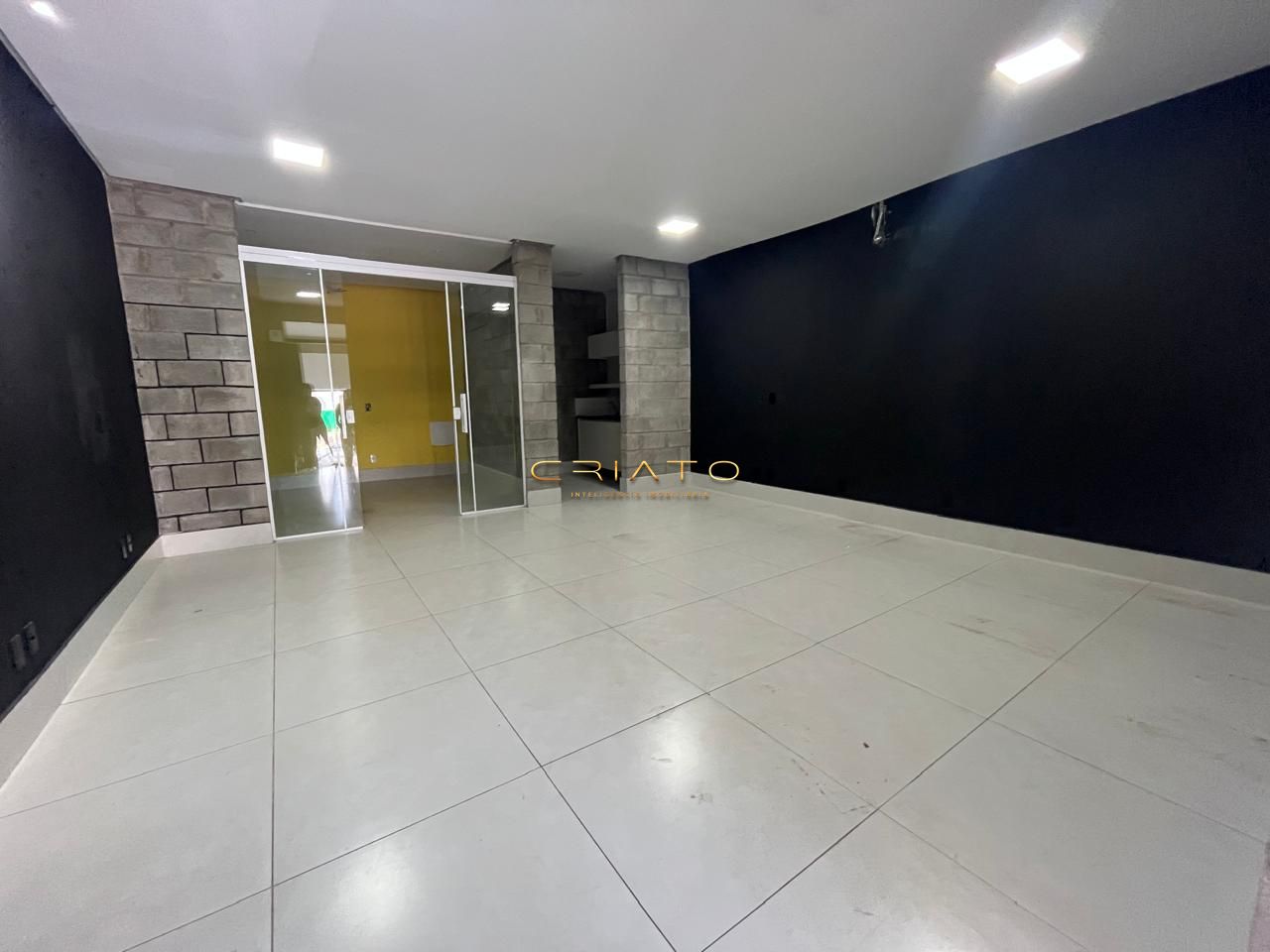 Sala comercial para alugar  no Centro - Anápolis, GO. Imóveis